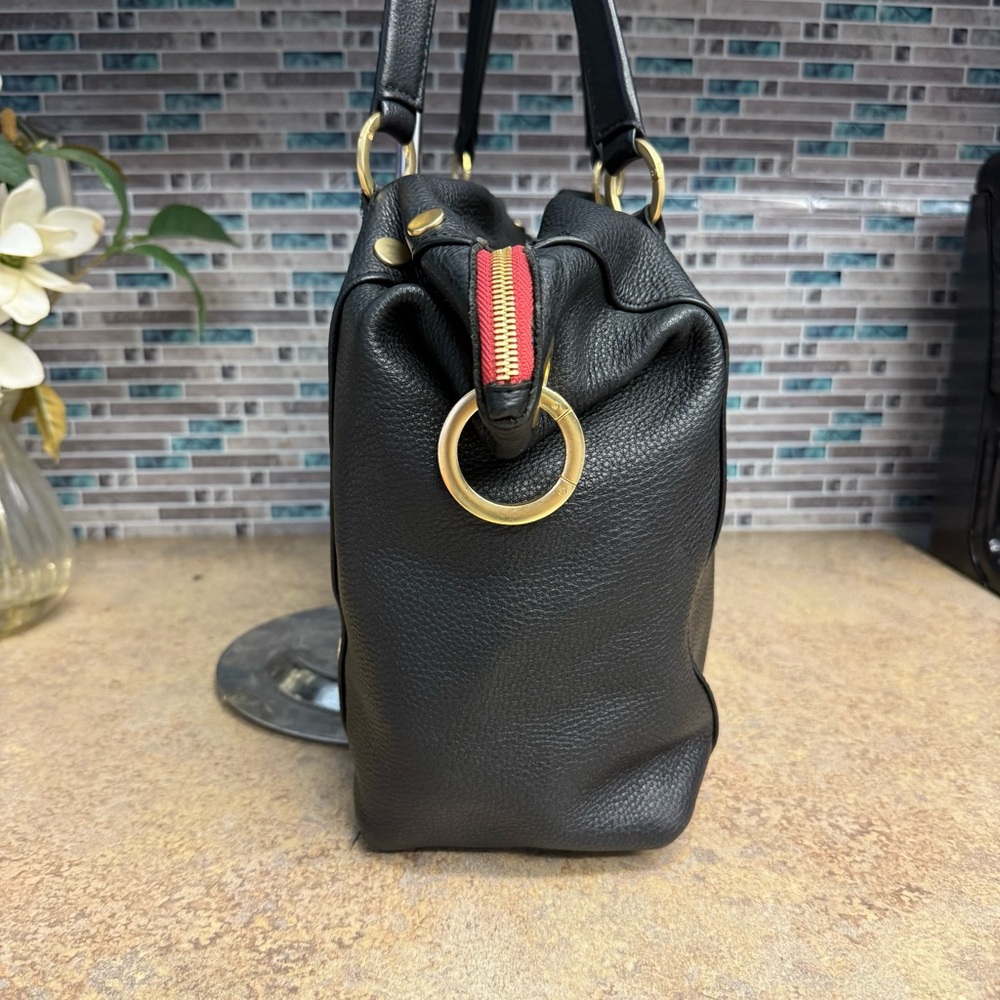 Hammitt Daniel Large Black with Red zipper purse - Picture 6 of 9